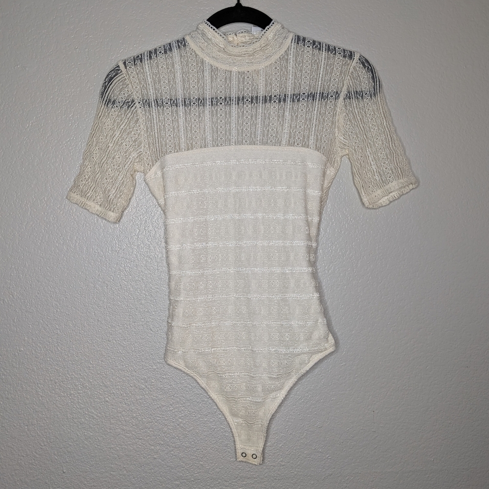 New Abercrombie & Fitch Women's Cream Sheer Dainty Feminine Lace Bodysuit XS NWT